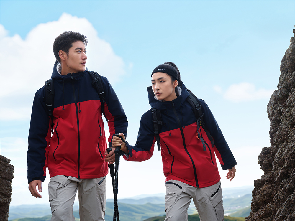 震惊！商丘竟有如此高端的冲锋衣团体定制服务！