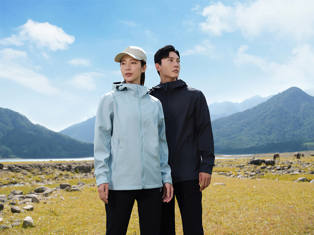 不得了!徒步旅游单层防风冲锋衣,忻州这家服装厂竟能批发!