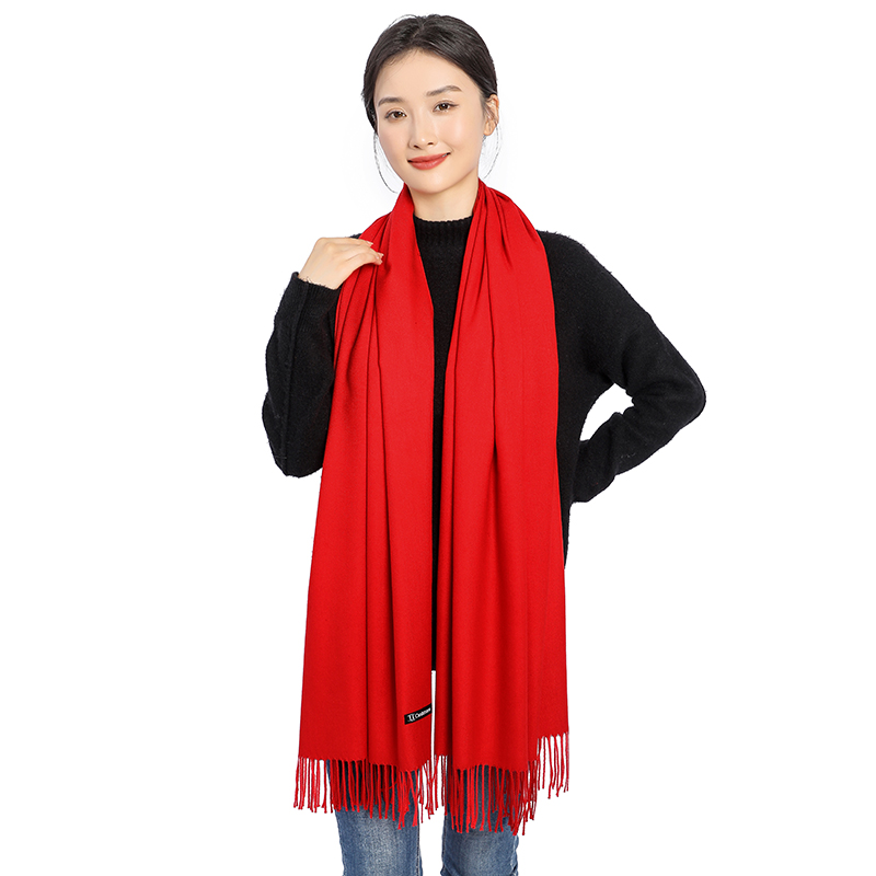 千万不能错过！年会围巾定制秘籍，让你的团队闪耀全场！