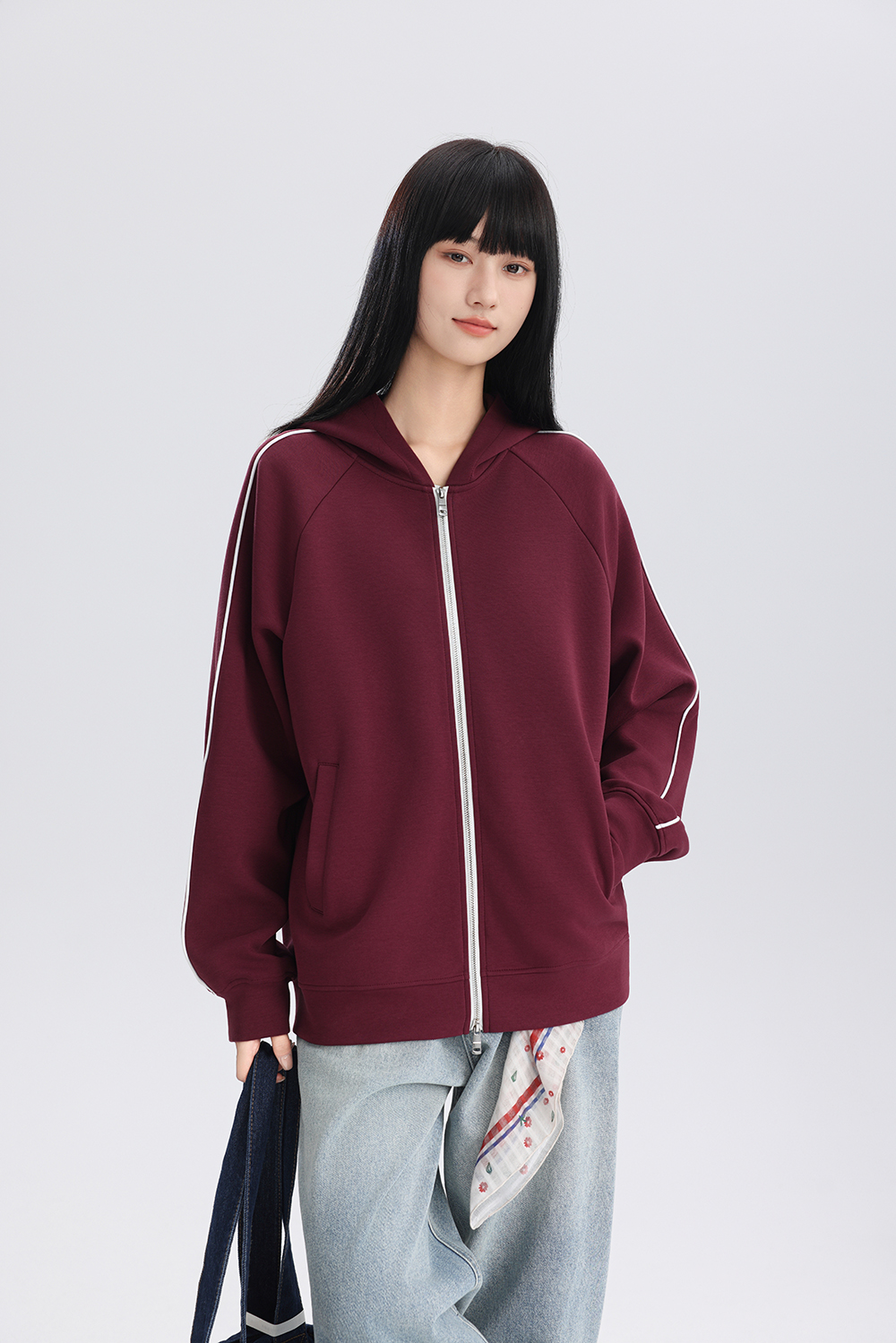 红色卫衣口碑榜出炉！这3个品牌千万不能错过